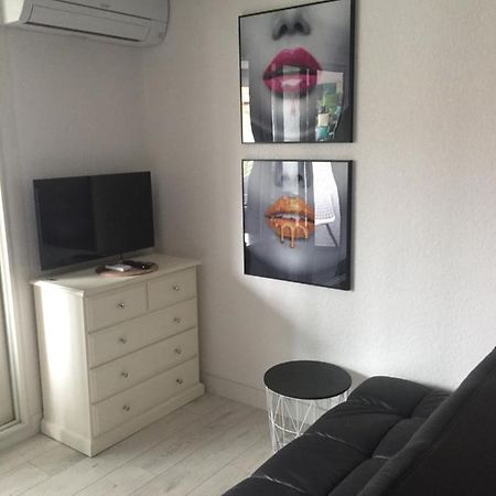 אגדה Appartement Tres Proche Naturiste, Chic, Piscine מראה חיצוני תמונה