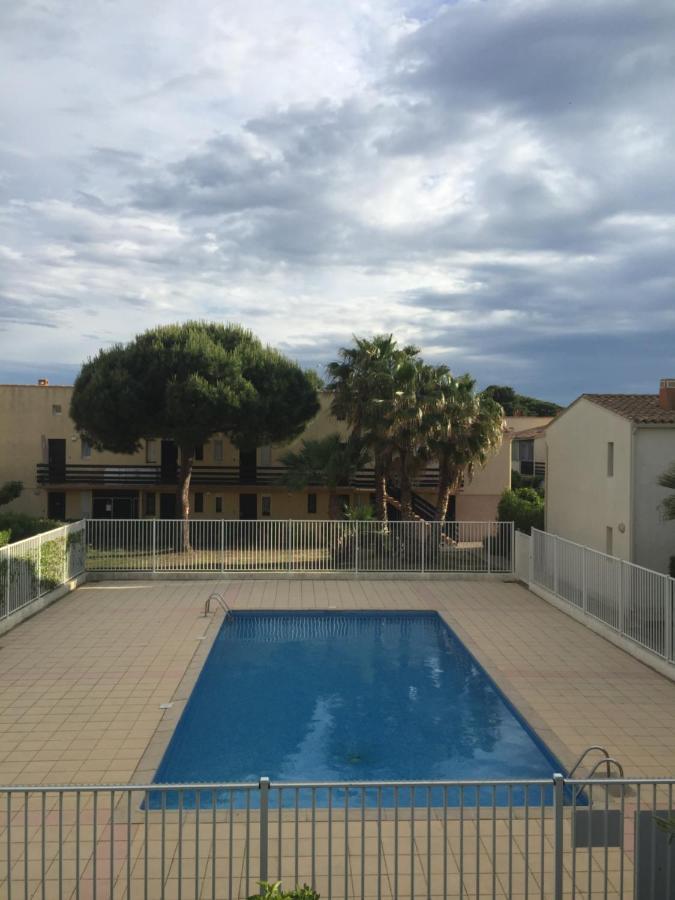 אגדה Appartement Tres Proche Naturiste, Chic, Piscine מראה חיצוני תמונה